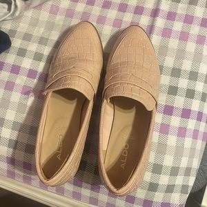 Aldo size 5 pink shoes